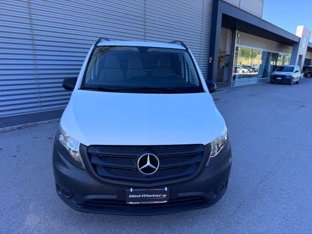 MERCEDES-BENZ Vito usata, con Airbag laterali