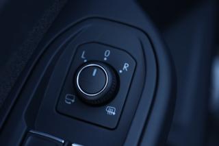 VOLKSWAGEN Golf usata, con Sensori di parcheggio posteriori