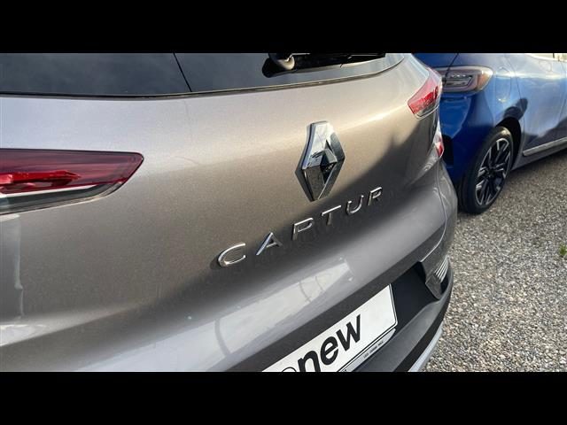RENAULT Captur usata, con Fari LED