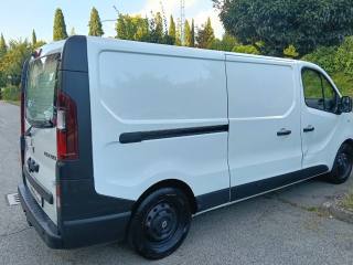 RENAULT Trafic usata, con Sensori di parcheggio posteriori