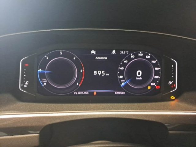 VOLKSWAGEN Tiguan usata, con Airbag Passeggero