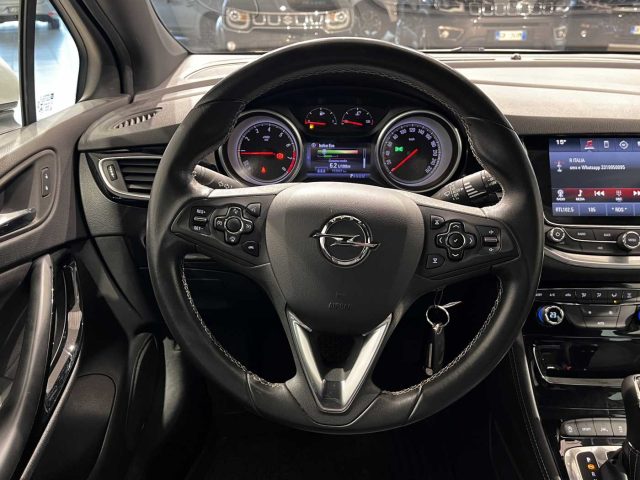 OPEL Astra usata, con Specchietti laterali elettrici