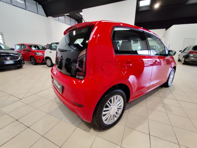 VOLKSWAGEN up! usata 4