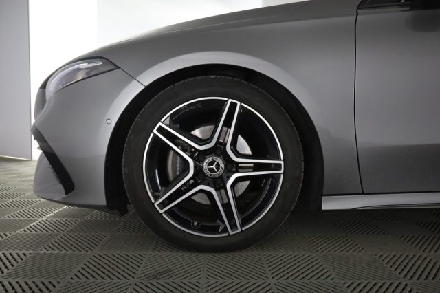 MERCEDES-BENZ A 180 usata 7