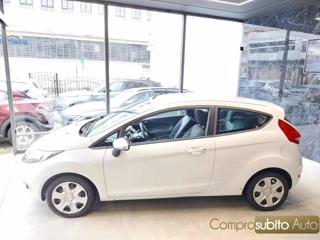 FORD Fiesta usata, con Chiusura centralizzata