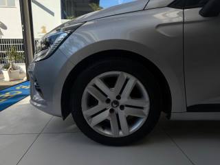 RENAULT Clio usata, con Sound system