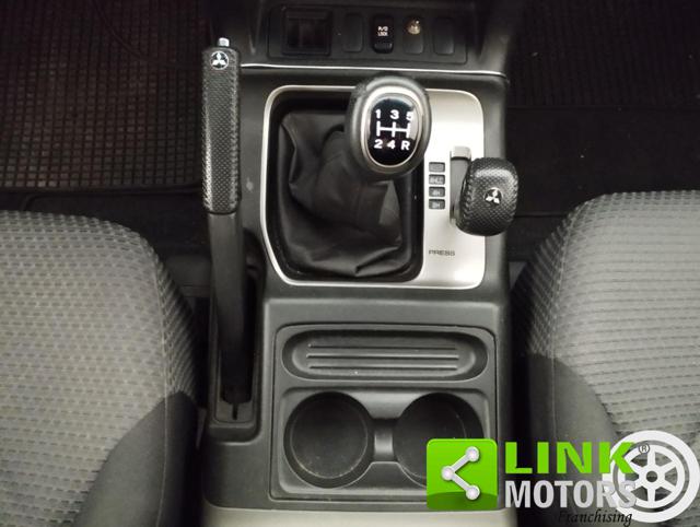MITSUBISHI Pajero usata 31