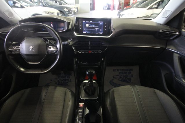 PEUGEOT 2008 usata, con Controllo automatico clima