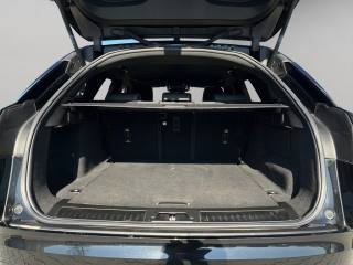 LAND ROVER Range Rover Velar usata, con Autoradio digitale