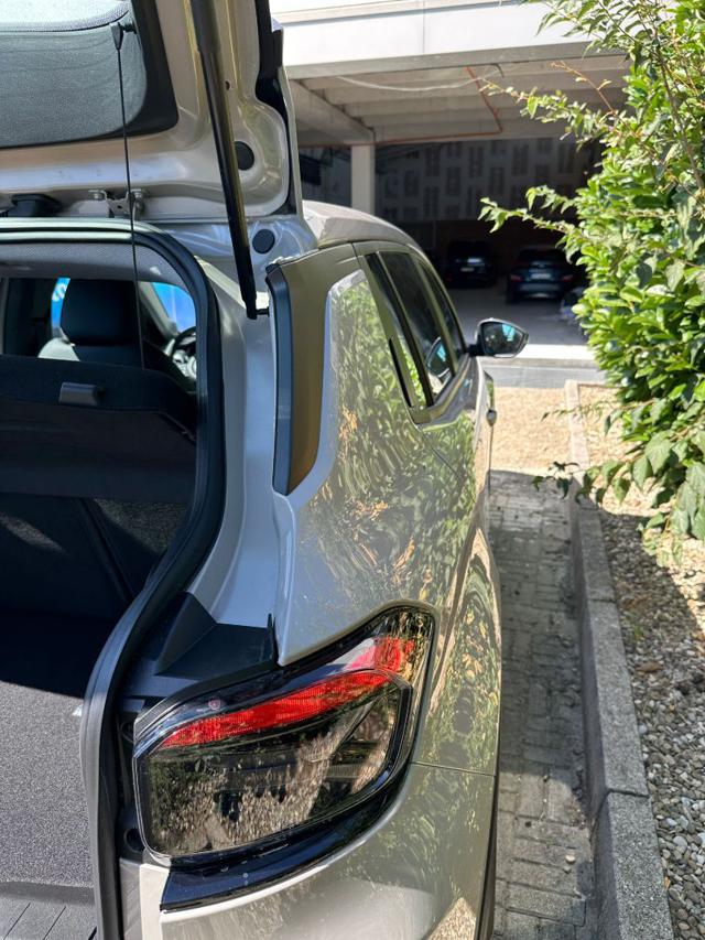 JEEP Avenger usata, con Volante in pelle