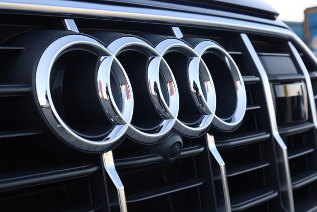 AUDI Q7 usata, con Airbag testa