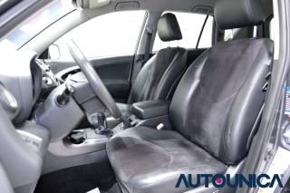 TOYOTA RAV 4 MY23 usata, con Autoradio