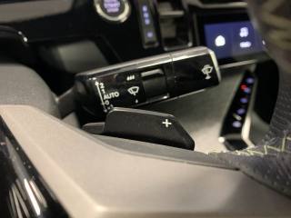 PEUGEOT 3008 usata, con Bracciolo