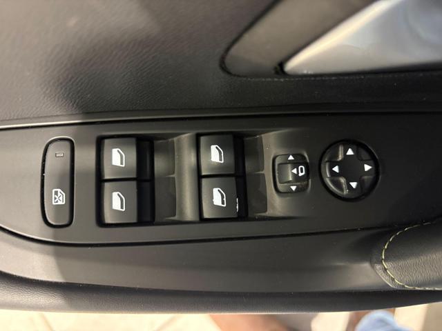 PEUGEOT 208 usata, con Climatizzatore
