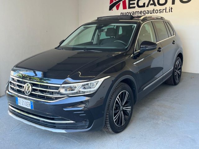 VOLKSWAGEN Tiguan usata, con Airbag laterali