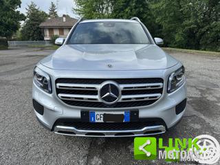 MERCEDES-BENZ GLB 200 Premium