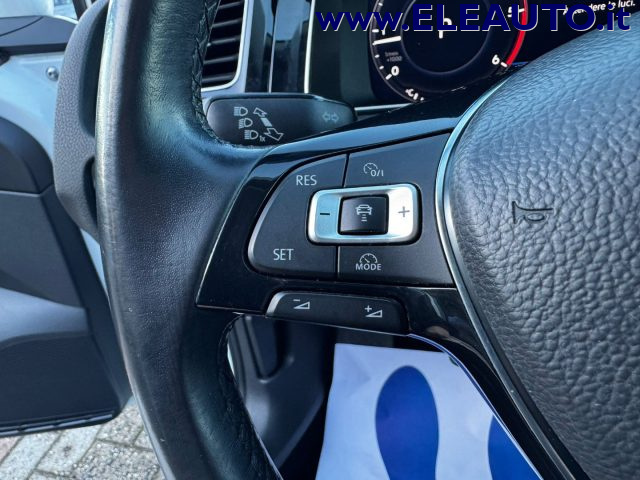 VOLKSWAGEN Golf usata, con Sistema di navigazione