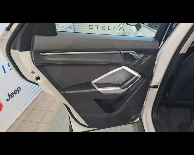 AUDI Q3 usata 26