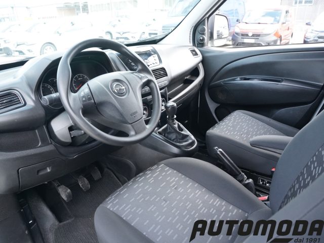 OPEL Combo usata, con Servosterzo