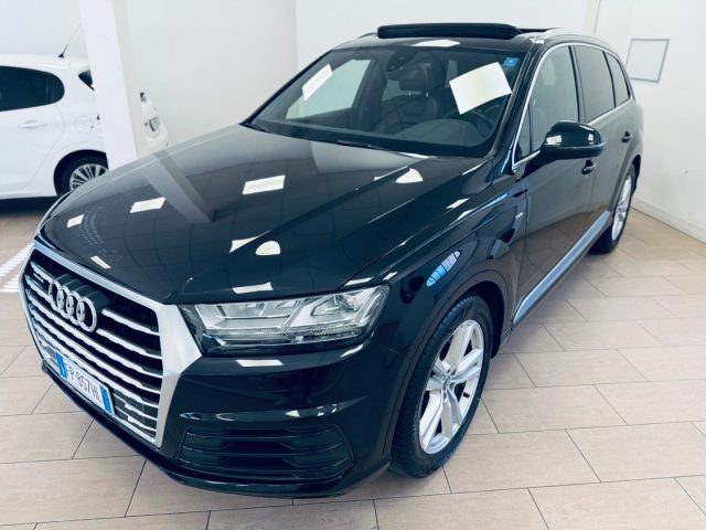 AUDI Q7 usata, con Airbag
