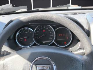 DACIA Duster usata, con USB
