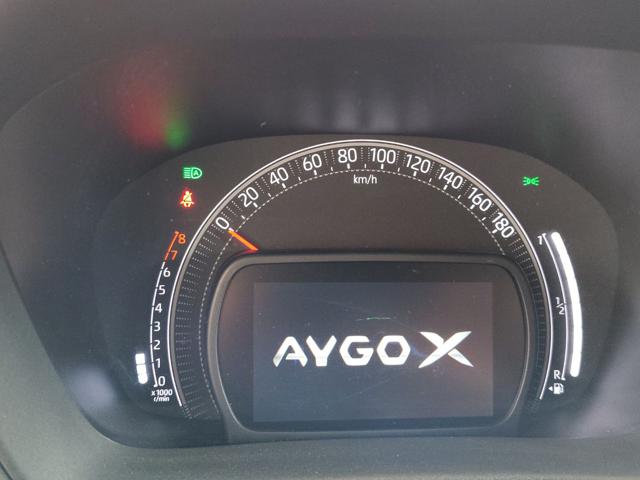 TOYOTA Aygo X usata, con MP3