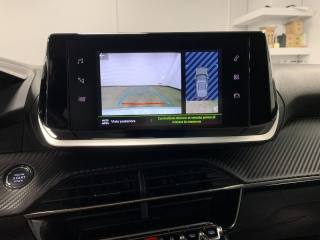 PEUGEOT 2008 usata, con Interni in pelle
