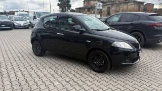 LANCIA Ypsilon usata, con Airbag