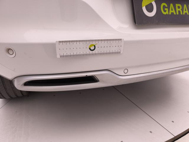 OPEL Grandland usata, con Sensori di parcheggio anteriori