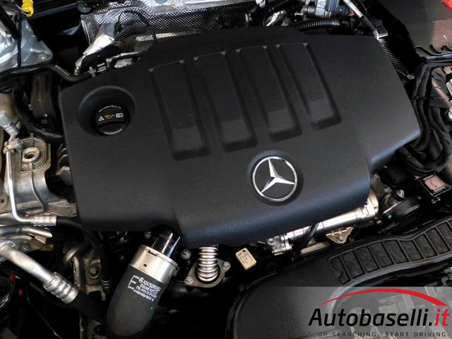 MERCEDES-BENZ GLB 200 usata, con Autoradio digitale