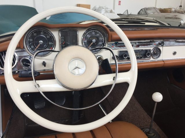 MERCEDES-BENZ SL 230 usata 10