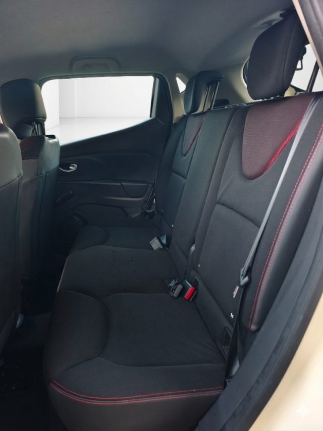 RENAULT Clio usata, con Chiusura centralizzata