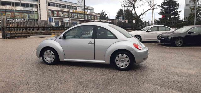 VOLKSWAGEN New Beetle usata, con Controllo automatico clima