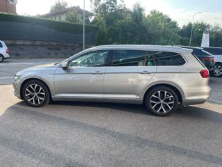 VOLKSWAGEN Passat Variant usata, con Interni in pelle