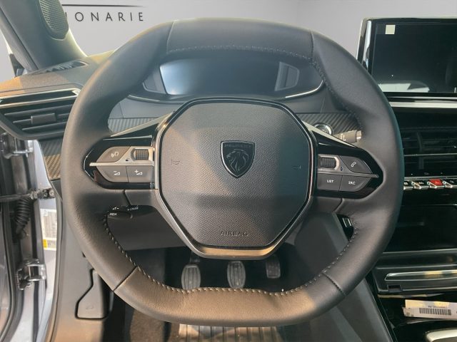 PEUGEOT 2008 usata, con Autoradio digitale