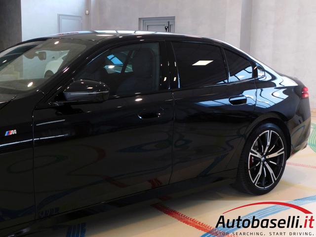 BMW 520 usata, con Sedile posteriore sdoppiato