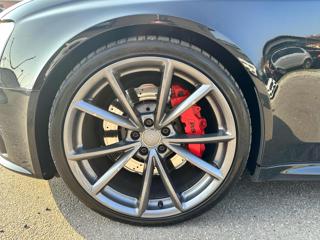 AUDI RS4 usata, con Autoradio