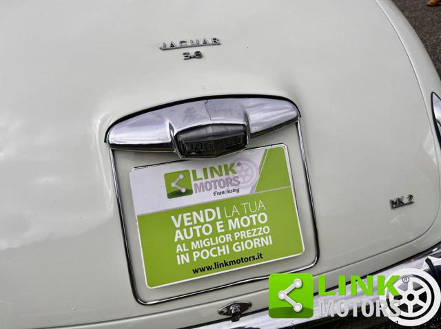 JAGUAR MK II usata 32