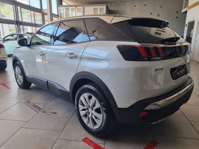 PEUGEOT 3008 usata, con Autoradio