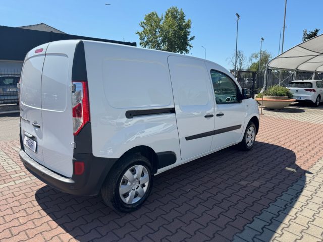 RENAULT Kangoo usata, con Autoradio