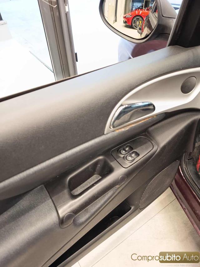 LANCIA Ypsilon usata 16