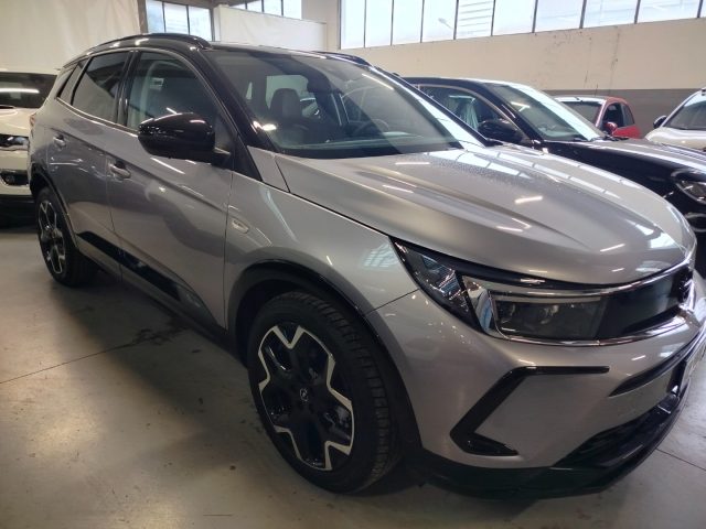 OPEL Grandland usata, con Airbag laterali