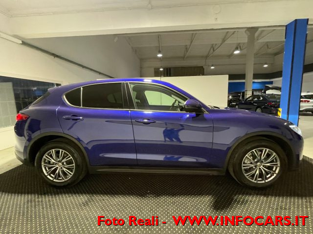 ALFA ROMEO Stelvio usata, con Chiusura centralizzata