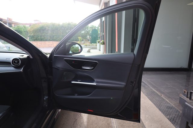 MERCEDES-BENZ C 200 usata 178