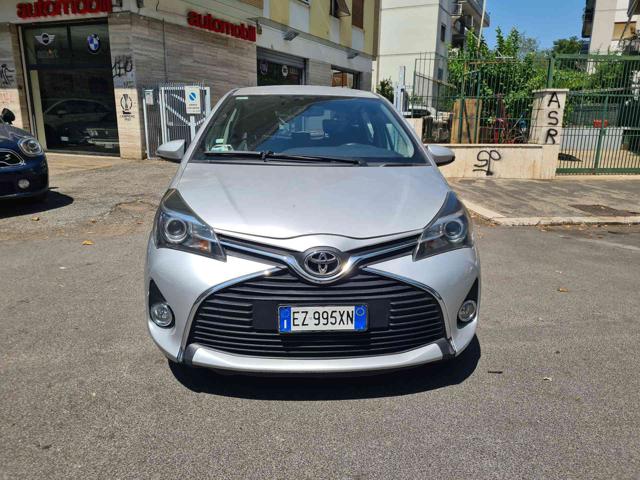 TOYOTA Yaris usata, con Airbag