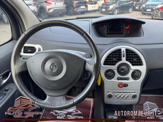 RENAULT Modus usata, con Lettore CD
