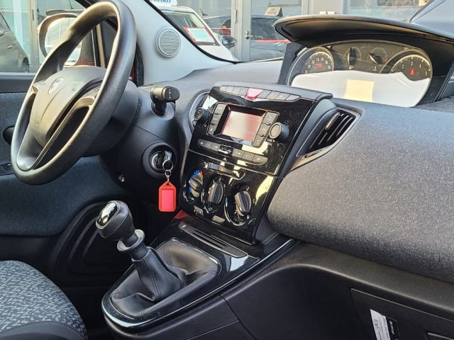 LANCIA Ypsilon usata 13