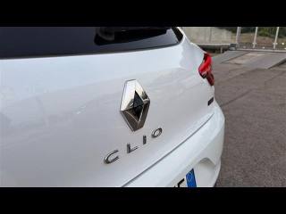 RENAULT Clio usata, con Fari LED
