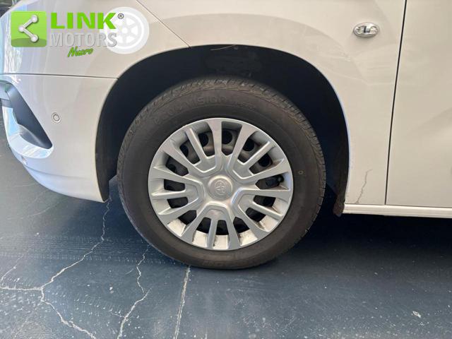 TOYOTA Proace City Verso usata, con Park Distance Control