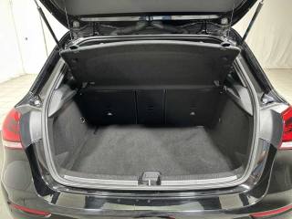 MERCEDES-BENZ A 180 usata, con Sedile posteriore sdoppiato
